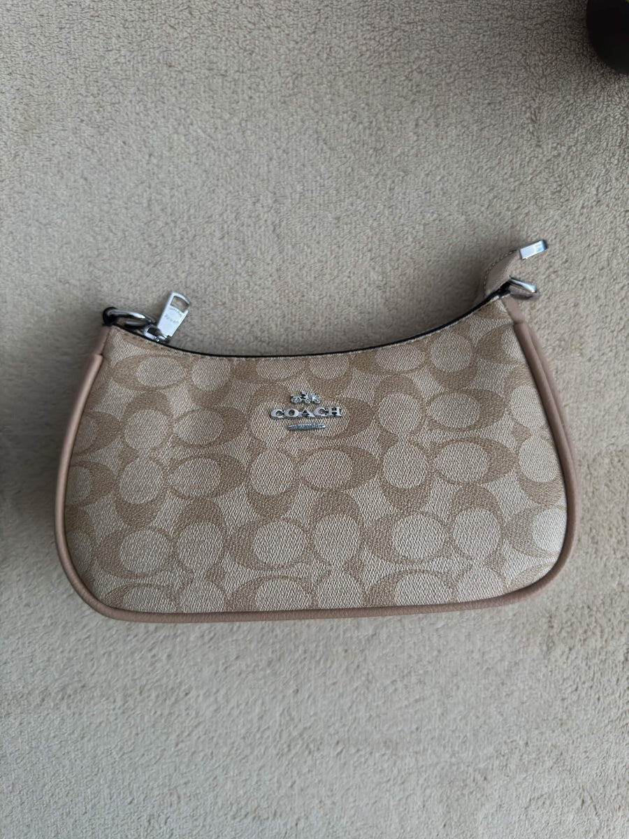 Coach shoulder bag